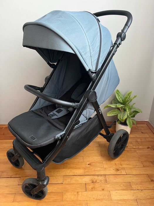 Wózek spacerowy Spacerówka do 22kg - MoMi CLARA + Akcesoria