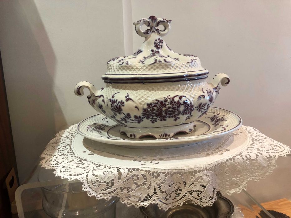 Terrina loiça italiana com prato