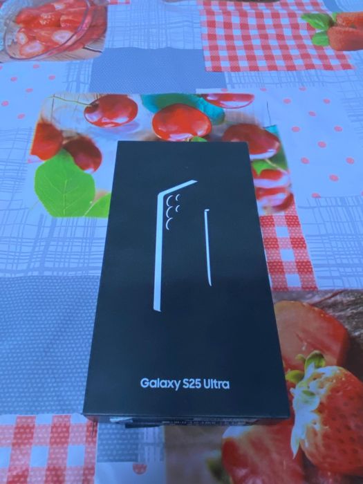 Samsung S25 Ultra 256gb selado