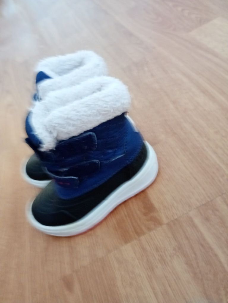 Śniegowce dziewczęce