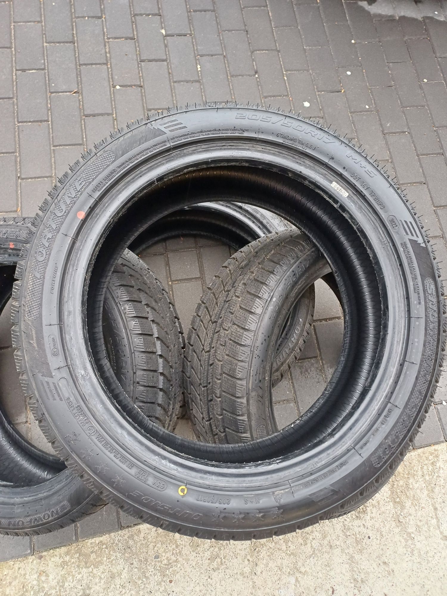 Nowe opony Zima 205/50/17 8.3mm bieżnik R17