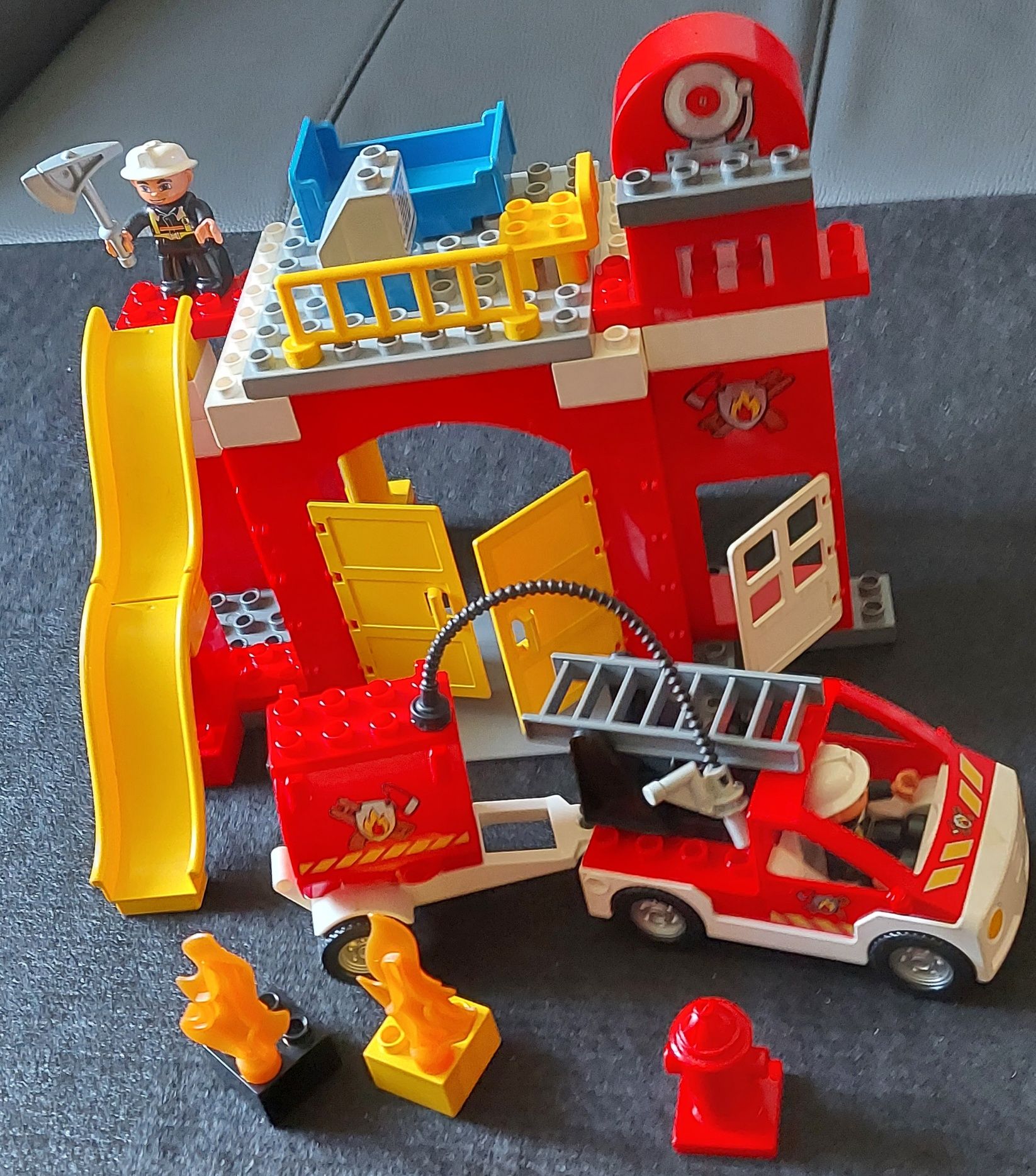 Lego Duplo  6168 Remiza strażacka