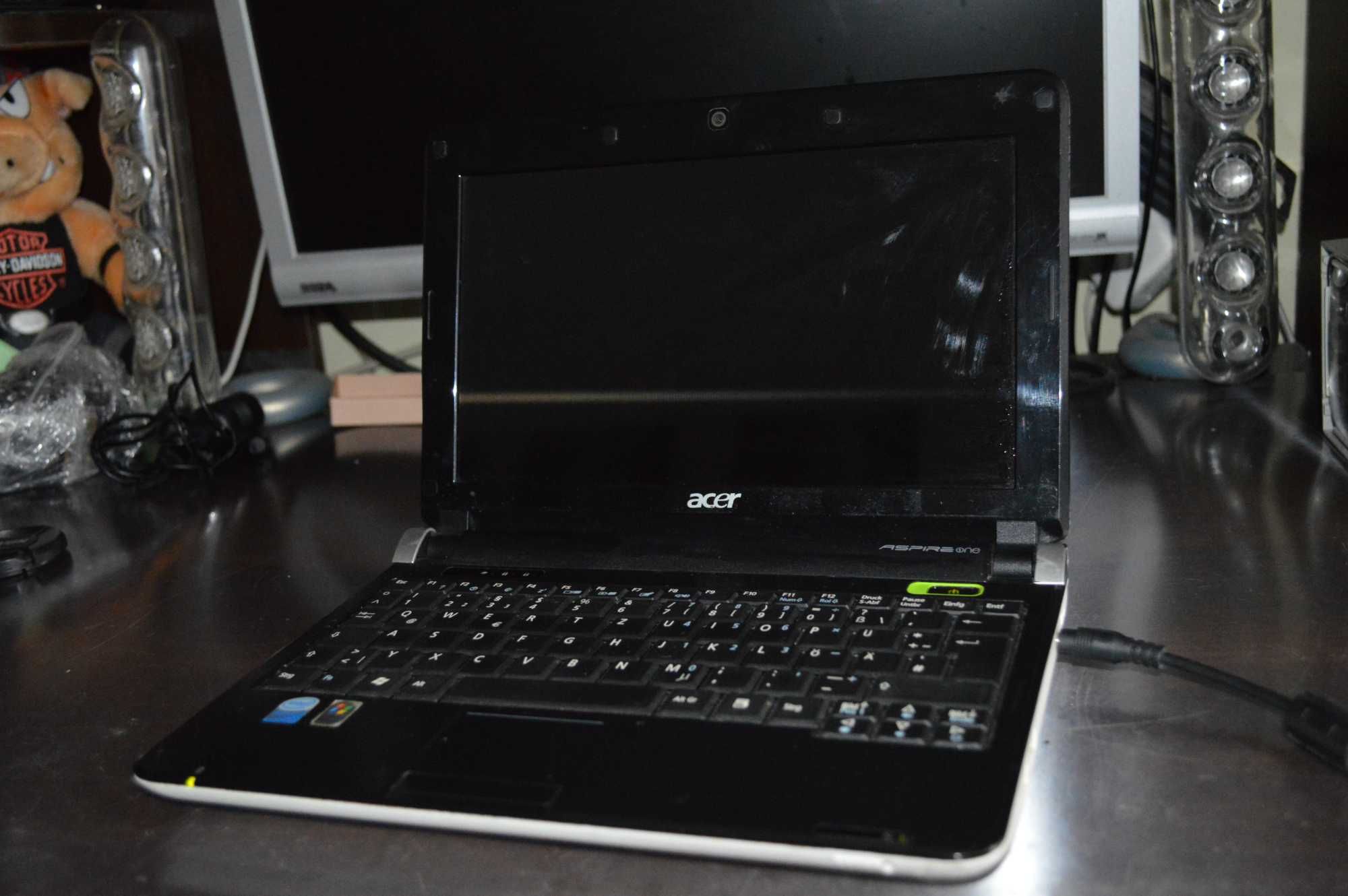 Нетбук Acer KAV10 10.1 Intel N280 2 RAM 160 HDD
