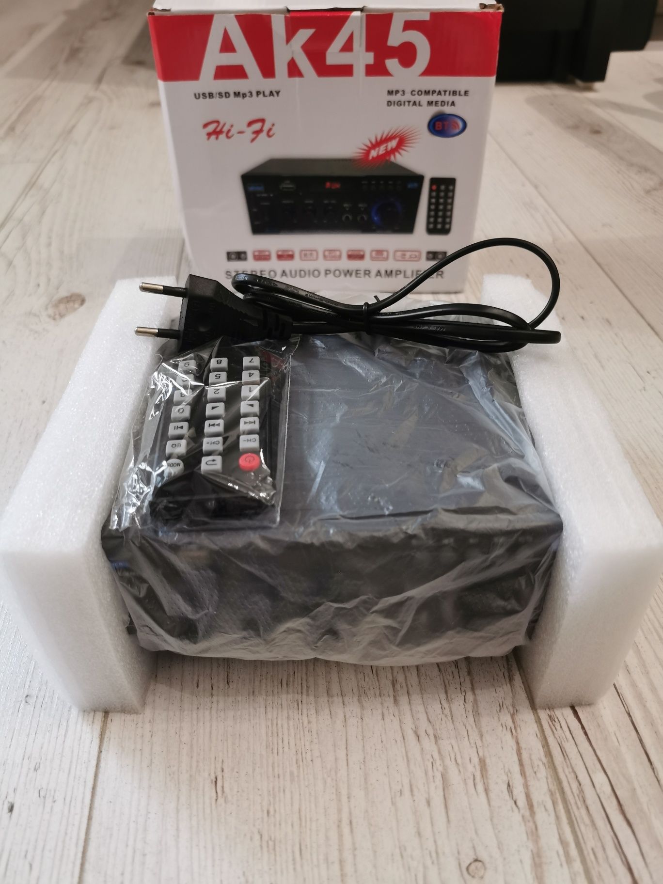 Nowy Wzmacniacz stereo HiFi model AK45 Bluetooth