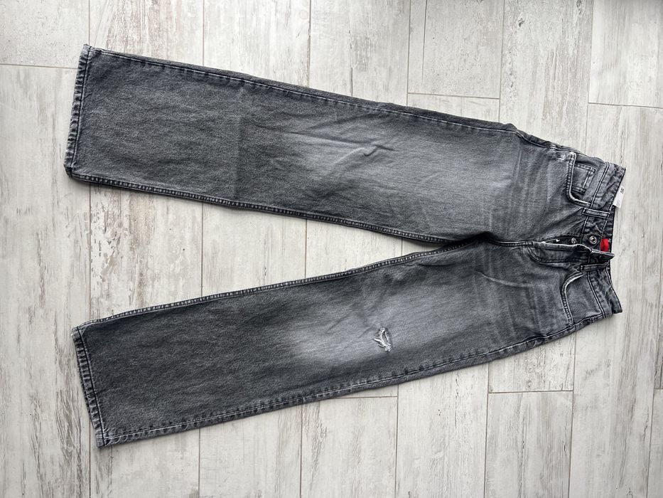 Джинсы серые HUGO BOSS оригинал, W25/L32