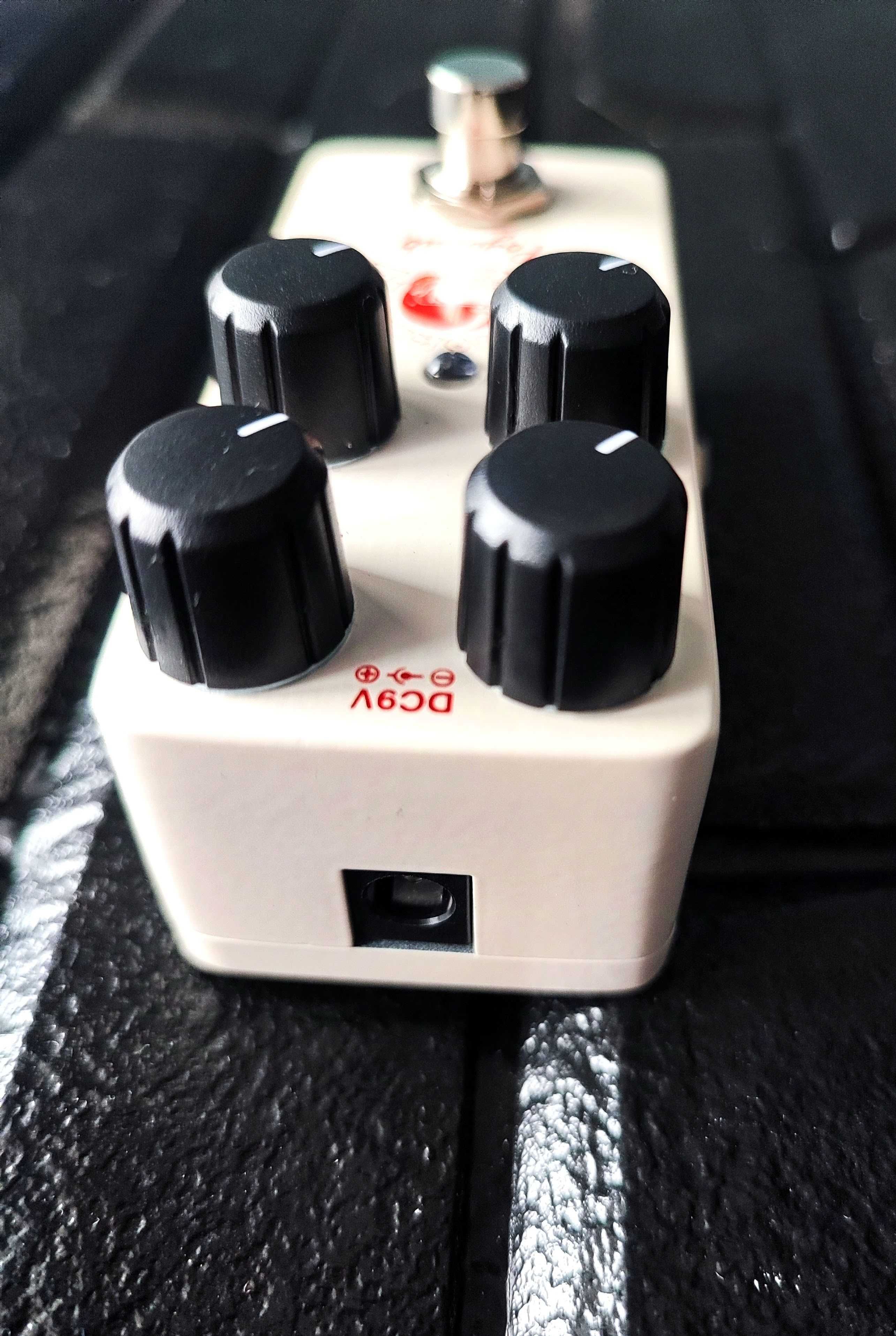 Педаль еффектів POGOLAB Distortion для гітари або бас-гітари