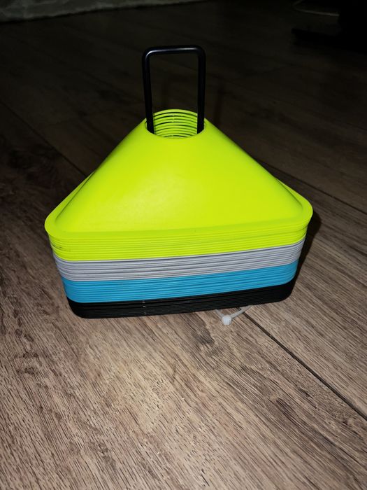 Фішки футбольні , конуси для роликів, конуси для спорту