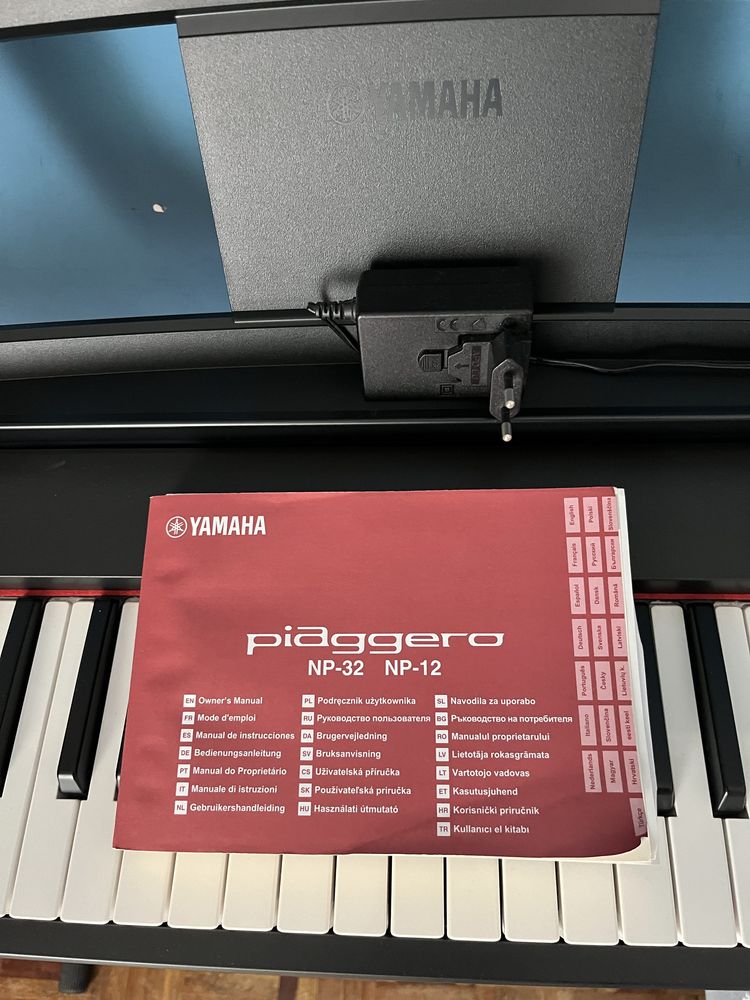 Piano Yamaha NP-32