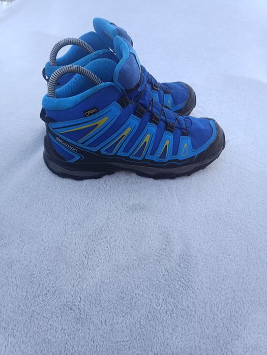 Женские кроссовки Salomon Gore Tex р37.5-38