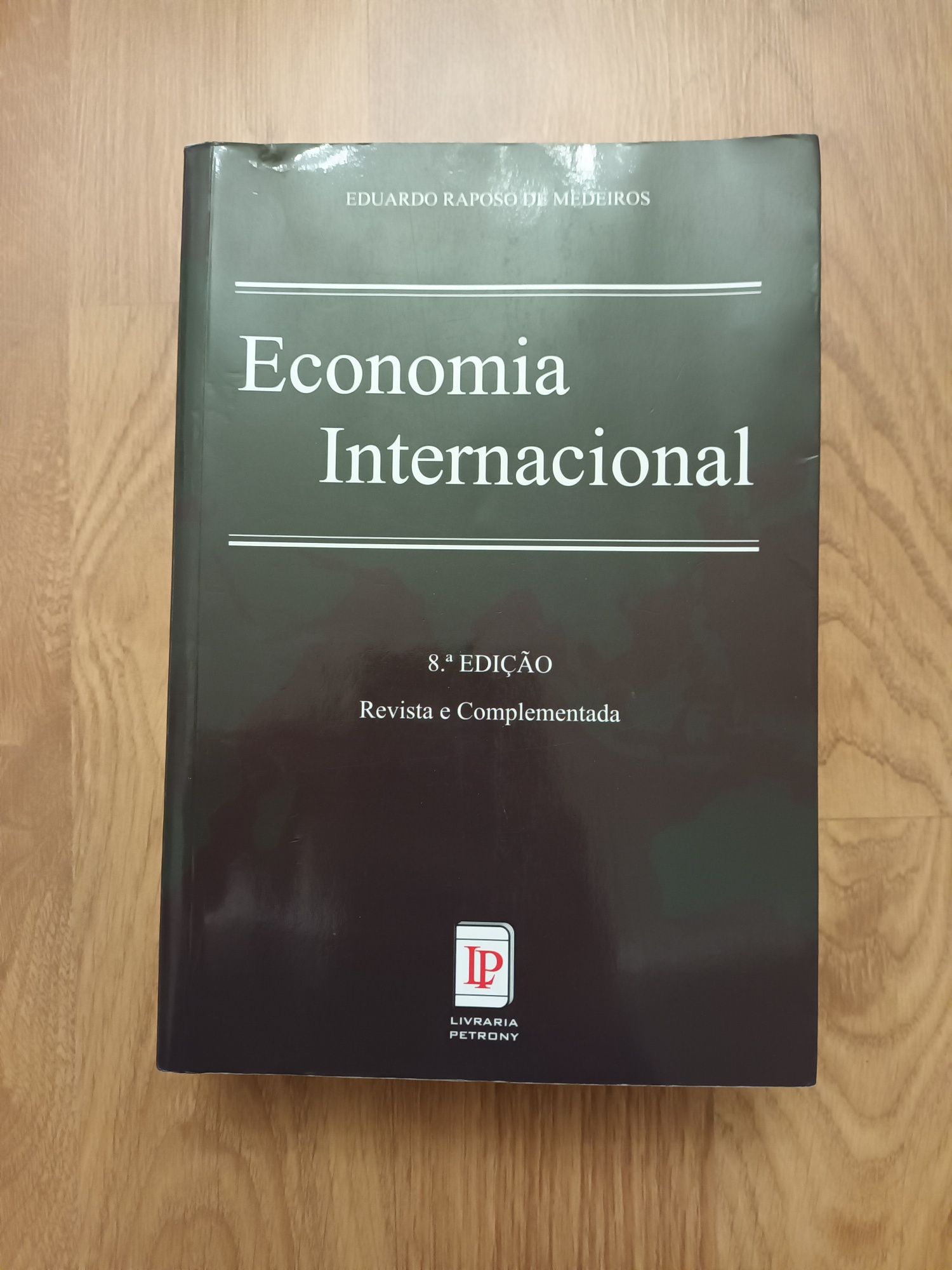 Livro Economia Internacional