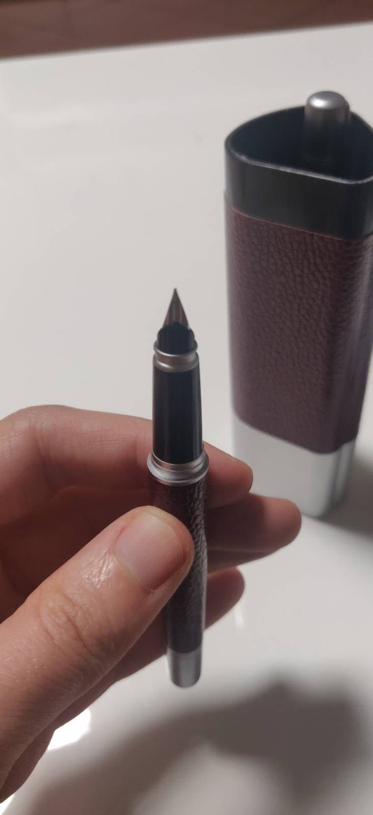 Conjunto de esferográfica e caneta de tinteiro / Fountain Pen  - Novo