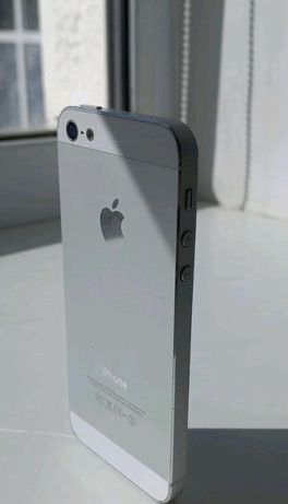 iPhone 5 все працює