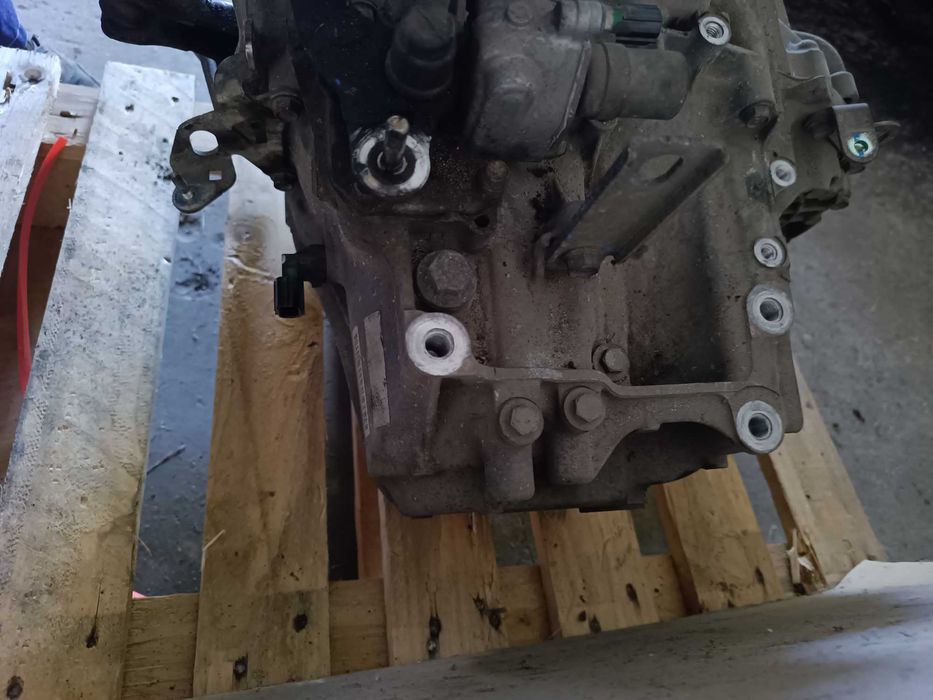 Honda Accord 8 manualna skrzynia biegów polift 2011r.