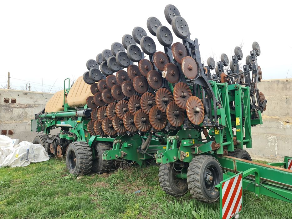 Посівний комплекс Great Plains Spartan NTA 907, зерновий, NTA 3510,