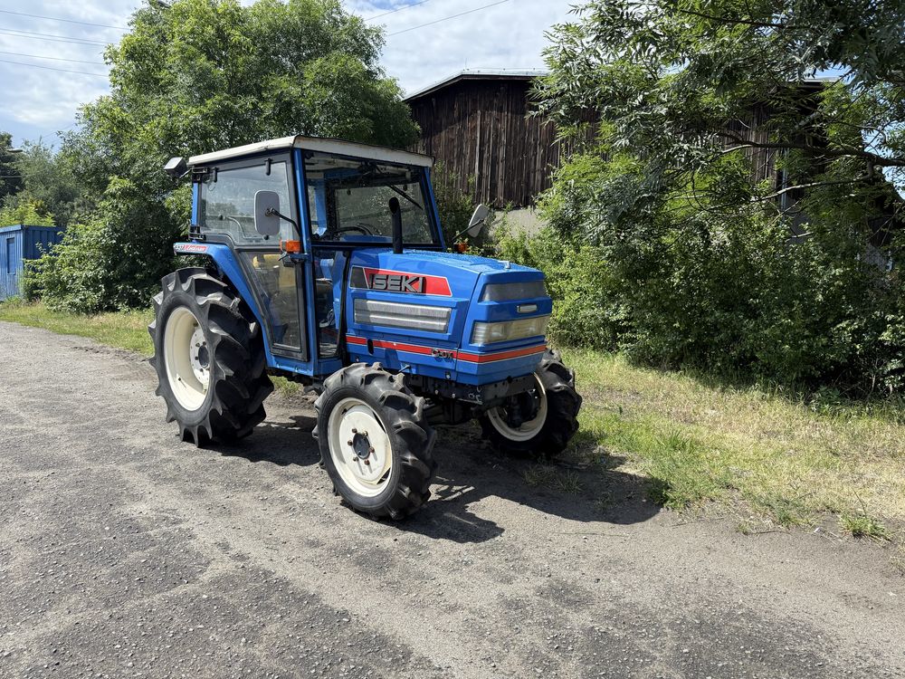 Iseki 337  kabina rewers wspomaganie 4x4