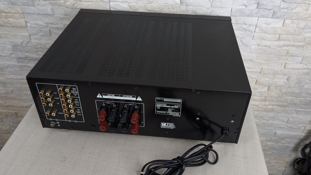 Kenwood KA-7020 Wysokiej klasy zintegrowany wzmacniacz stereo