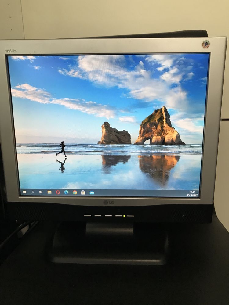 Monitor 15” LG 566LM