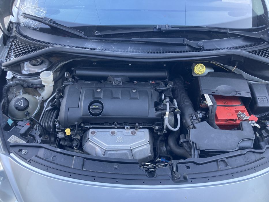 Peugeot 207 sw cross