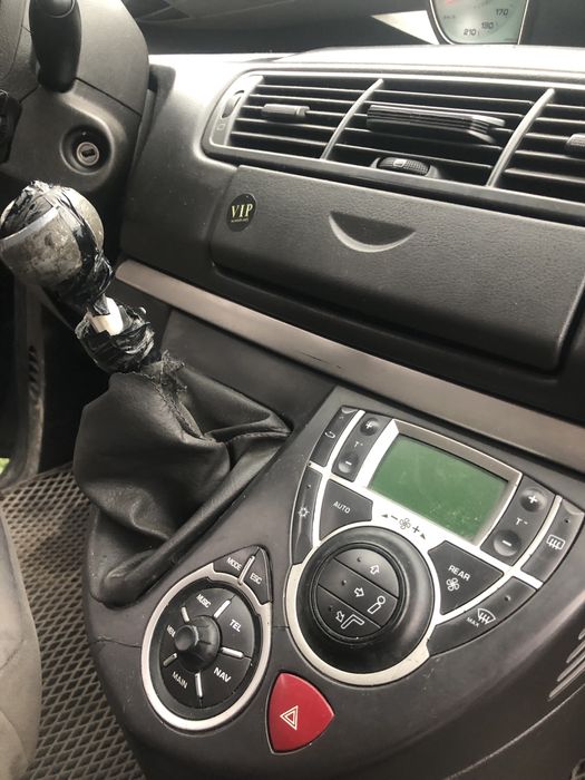 Пежо 807 (7місна)