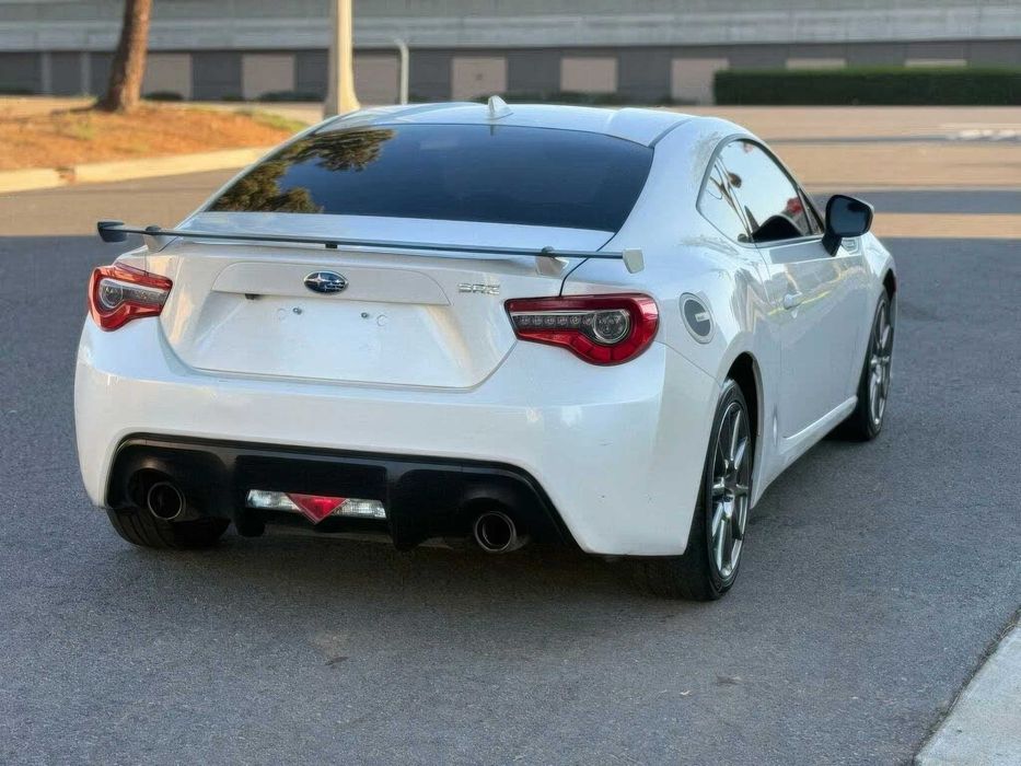 Subaru BRZ Limited      2018