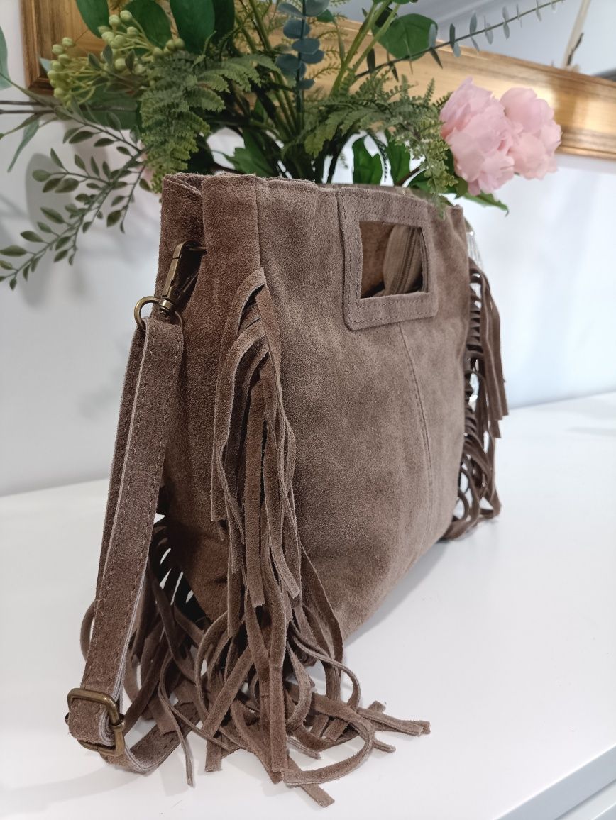 Bolsa  em  pele  muito gira
