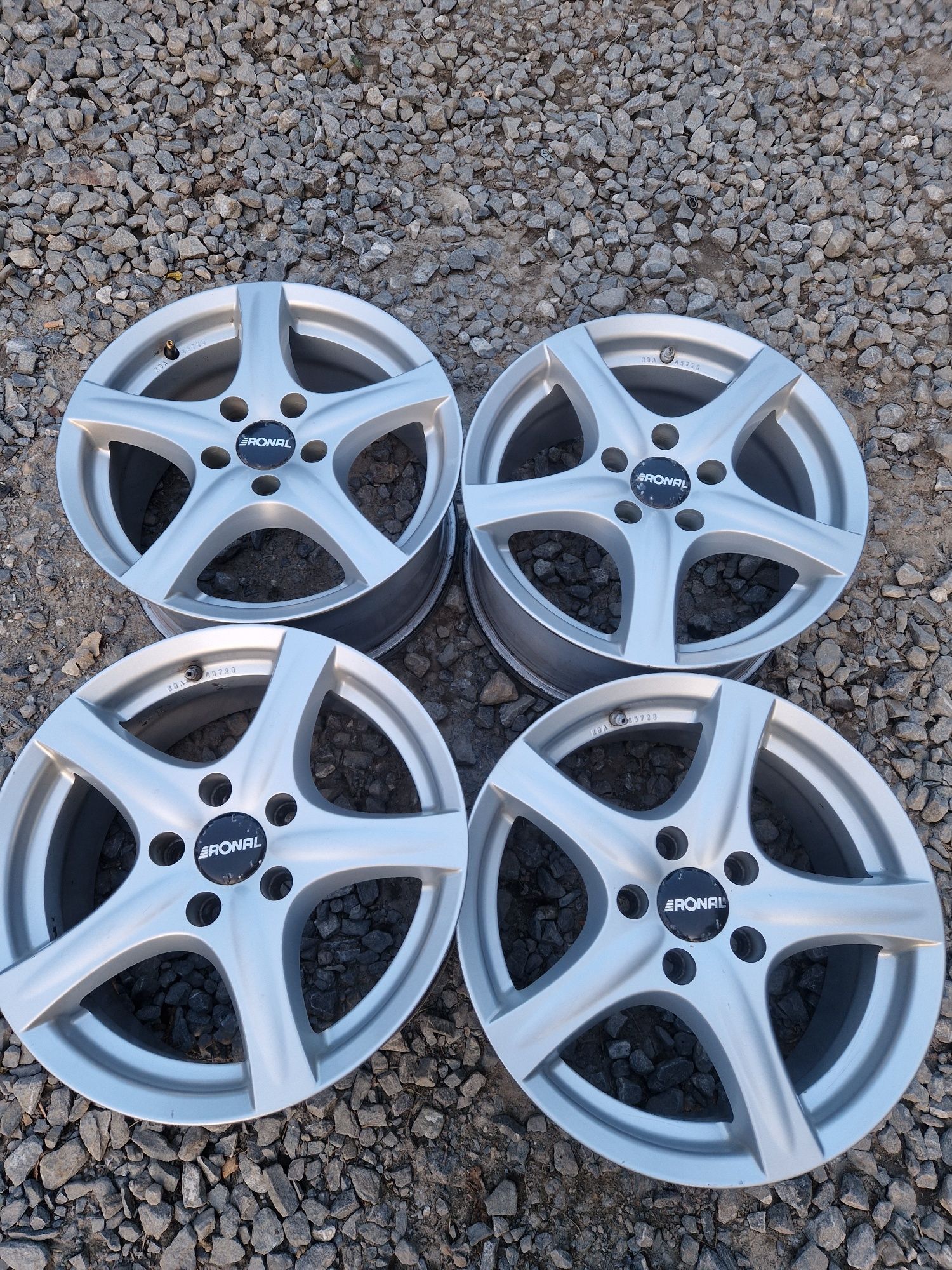 Felgi 5x112 r16  ronal 7.5j et 45 vw seat skoda itp