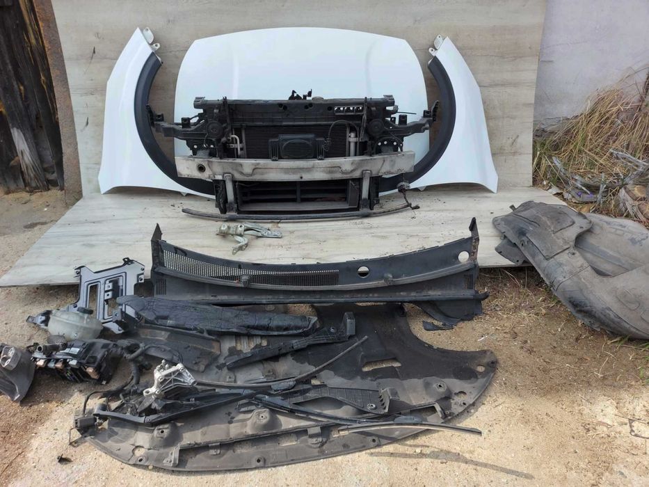 KIA NIRO I Передня панель, телевізор