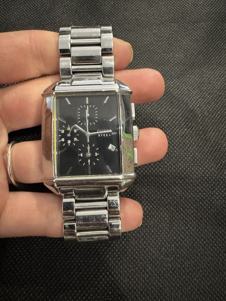 Чоловічий годинник  guess