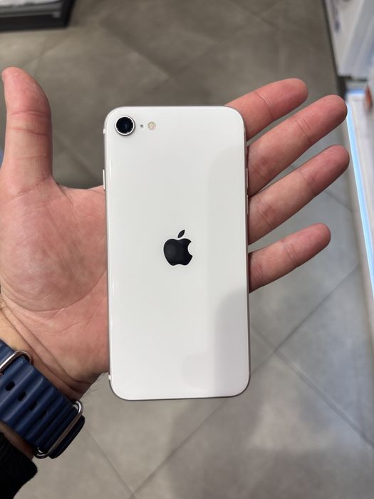 Iphone se 2022 128gb White