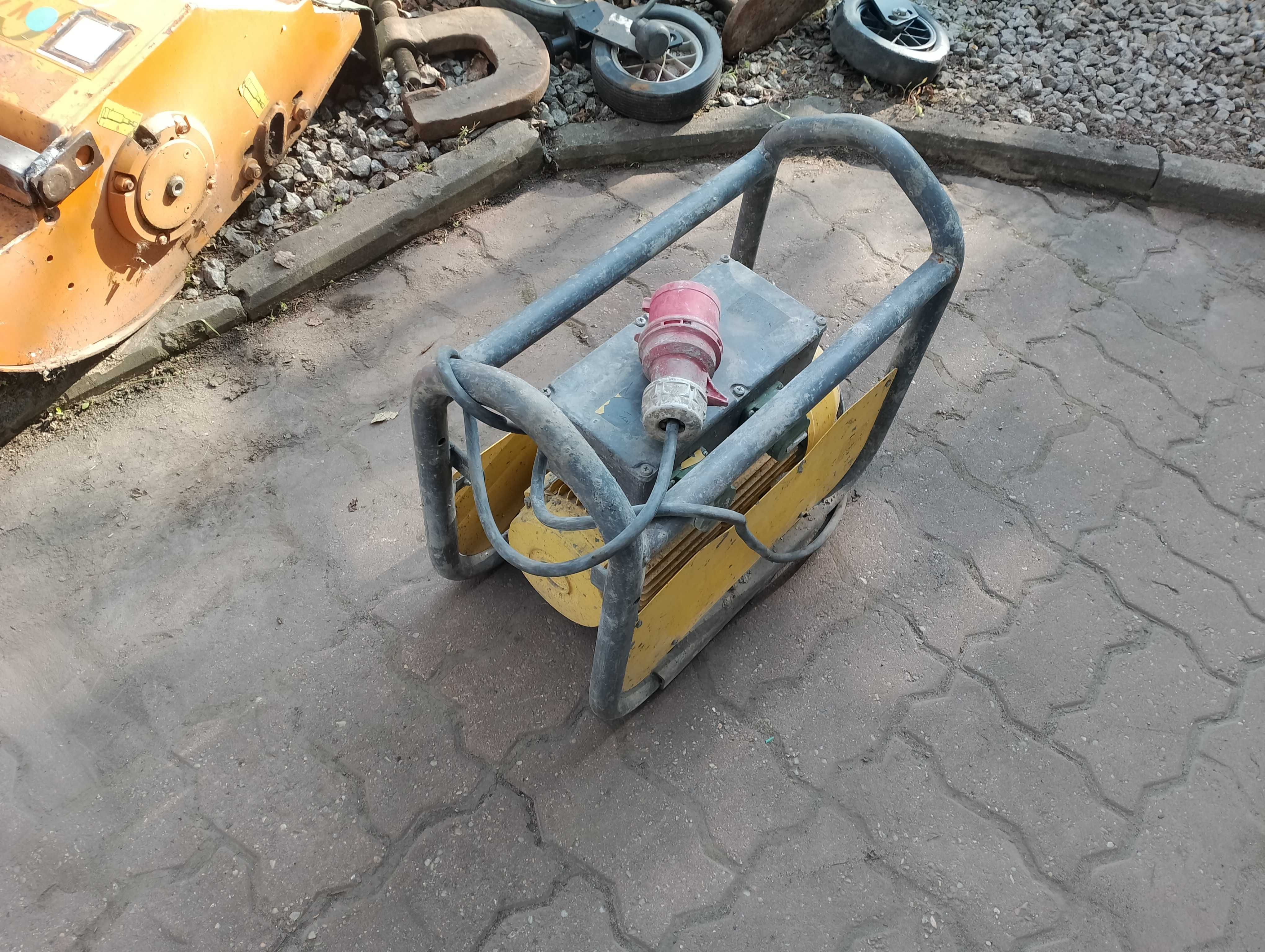 Przetwornica Atlas Copco CF 25 T do betonu buławy itp