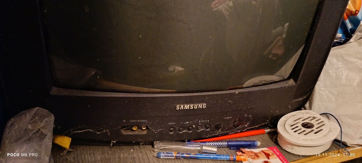 telewizor kineskopowy