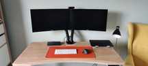 2 monitory Samsung z uchwytami