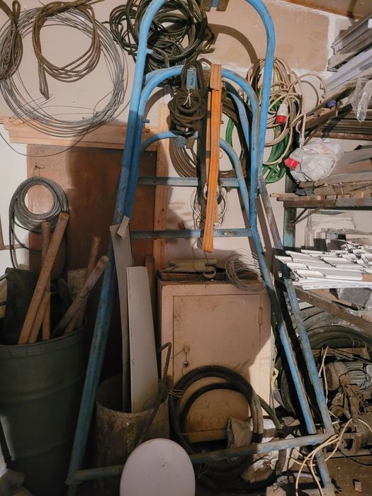 Кран,подьемник в проем