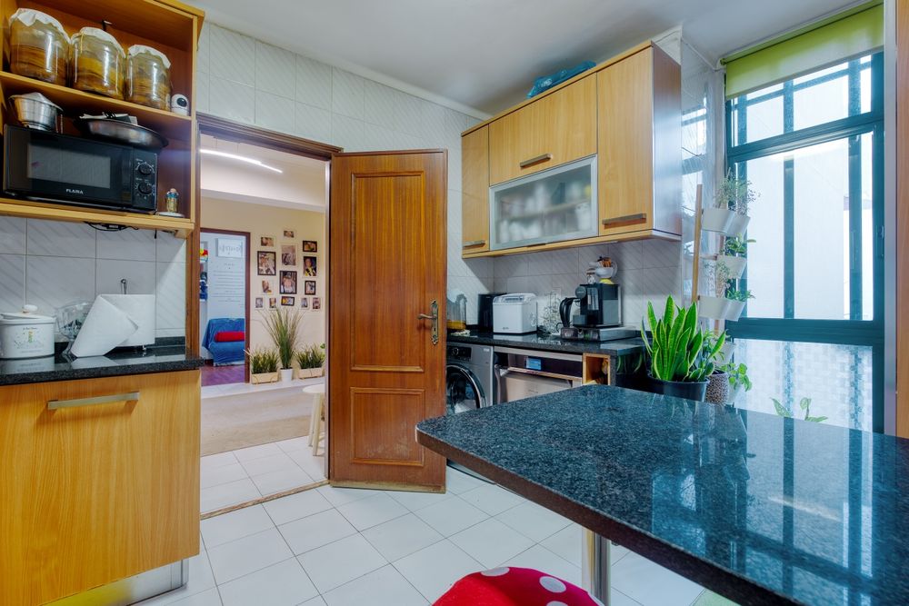 T2+1 junto à Urbanização Quinta do Almirante