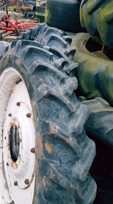 Wąskie koła, koła do międzyrzędzi 9.5 R 44 OPONY JAK NOWE!