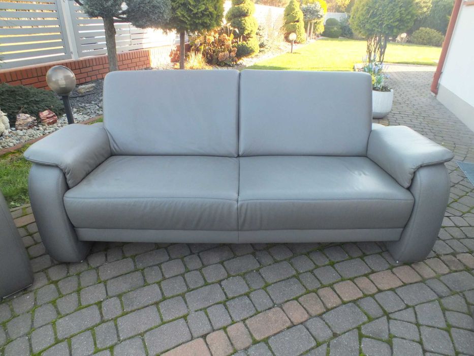 Wypoczynek skórzany firmy Musterring kolor szary.