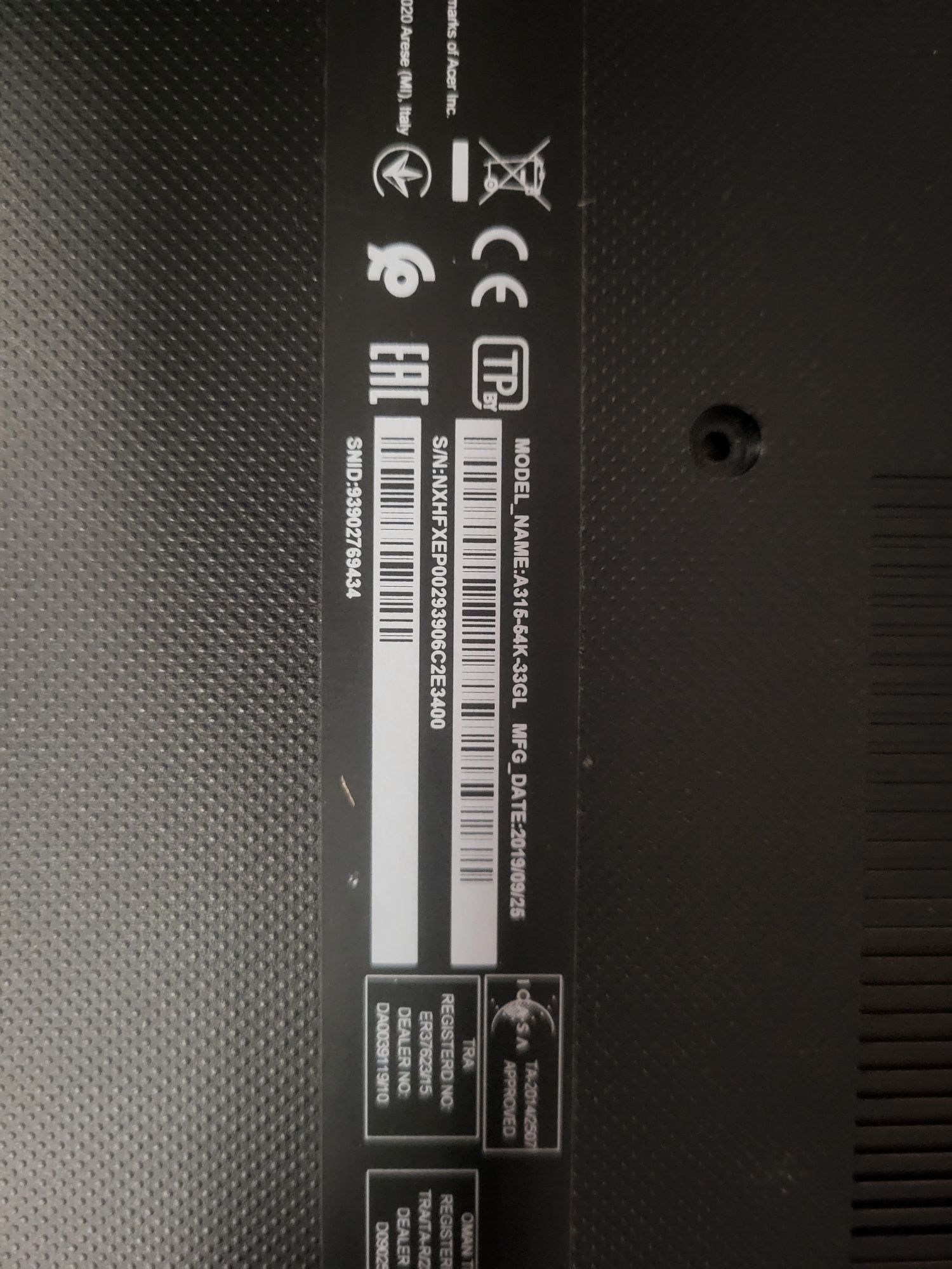 Sprzedam dolną obudowę do laptopa Acer Aspire 3 N19C1.