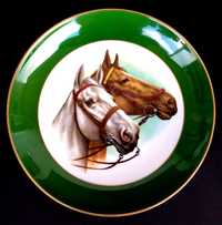 Piękny,porcelanowy,oryginalny,kolekcjonerski talerz firmy KAISER „Koni