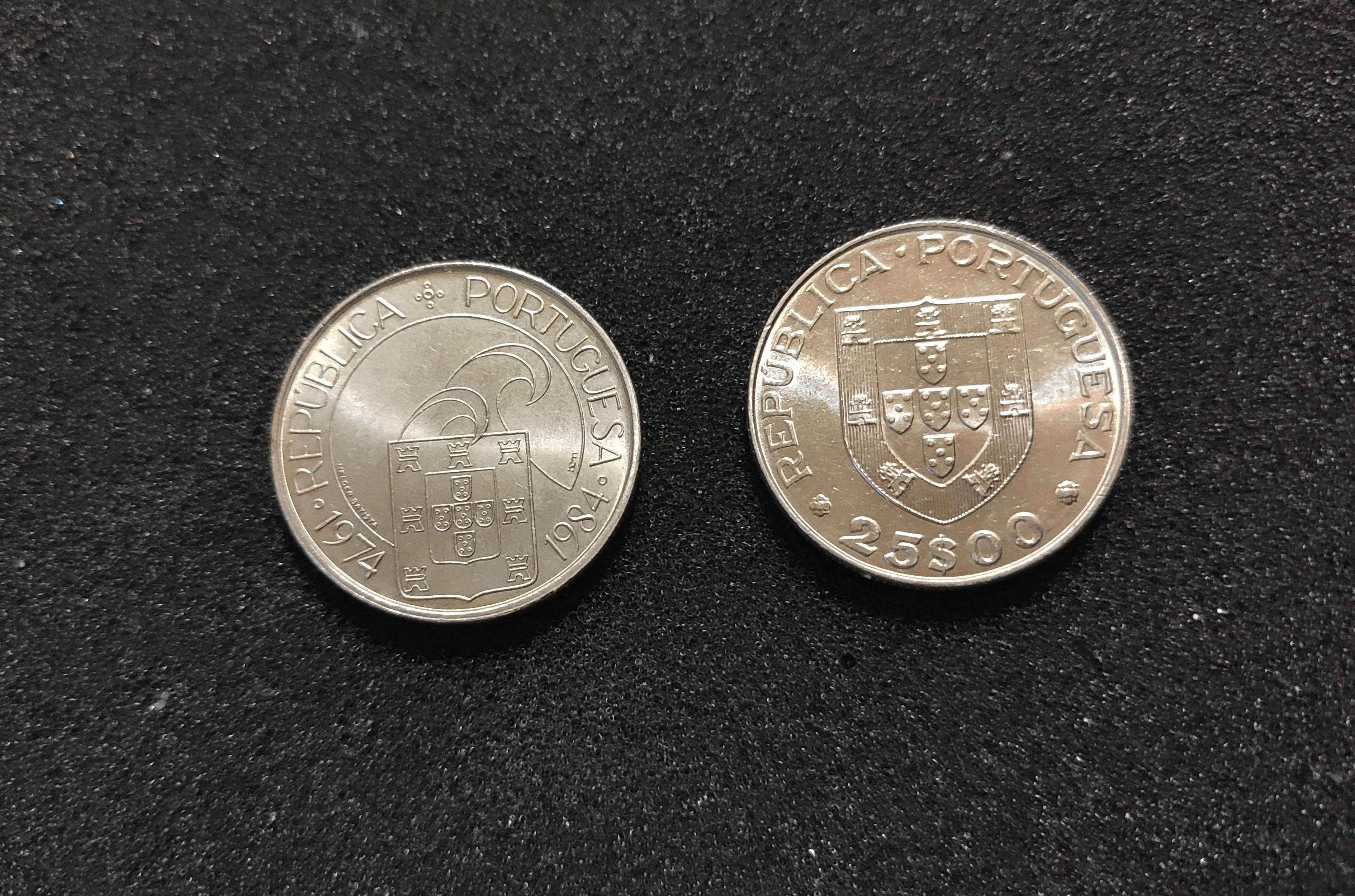 Conjunto de 2 Moedas de 25$ - Criança + 25 de Abril