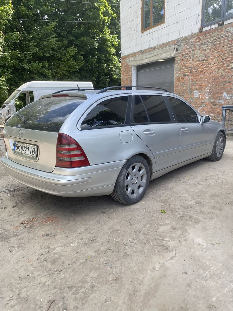 Mercedes c-class w203 2.2 дизель автомат!