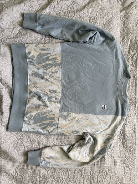 кофта / світшот від puma в ідеальному стані , розмір М