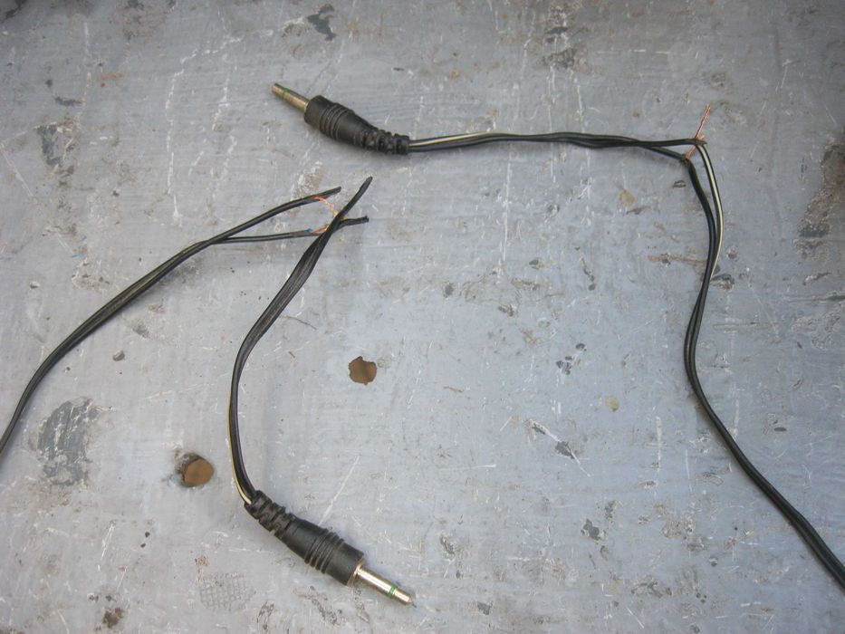 Продам колонки от музыкального центра