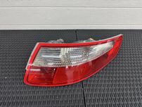 Lampa porsche carrera prawy tyl do poprawki okazja najtaniej 991