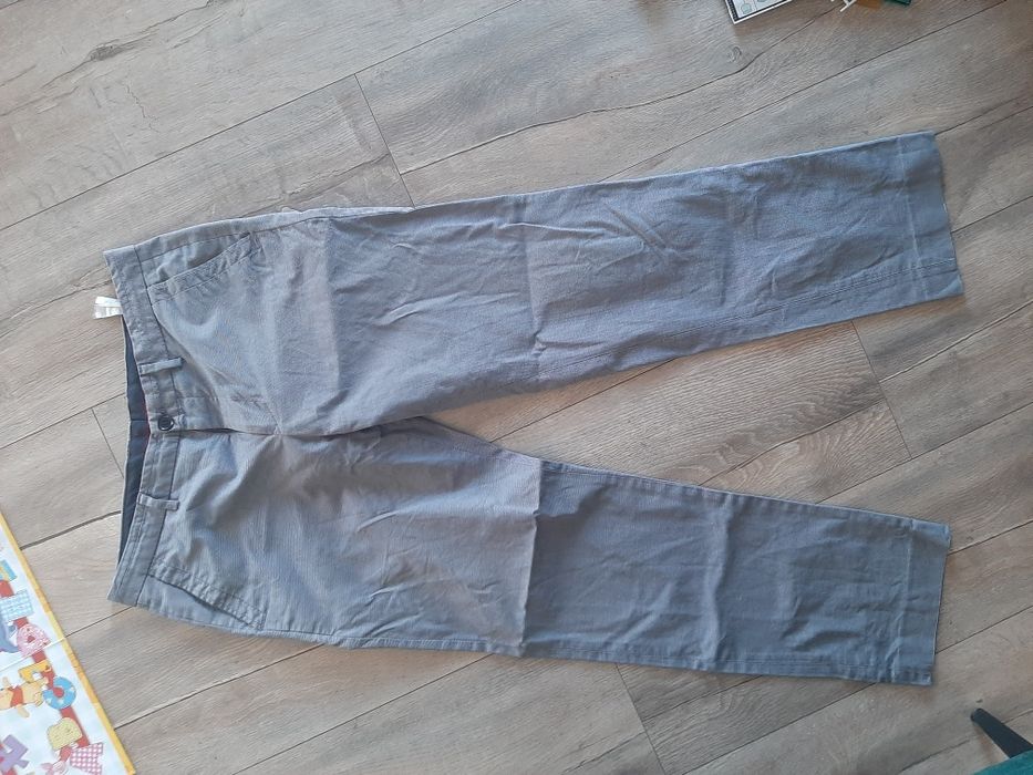 Spodnie męskie materiałowe szare bawełniane reserved r. 50 m l