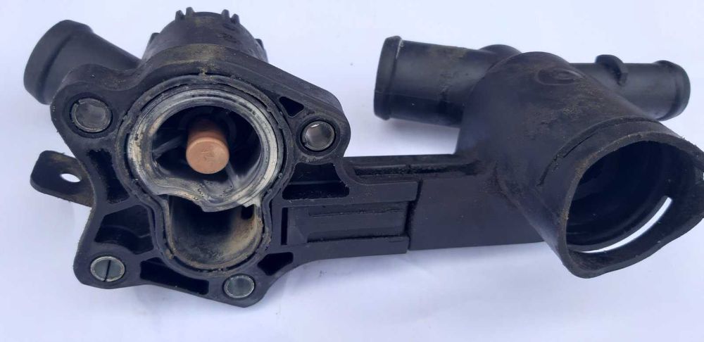 Термостат  Volkswagen Caddy Кадді, Шкода  1.2 TSI бензин  105л.с. бу