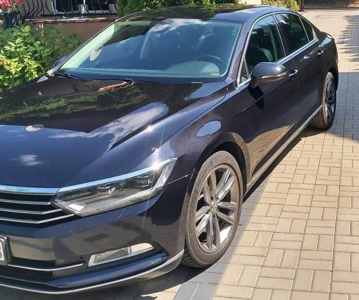 Volkswagen Passat B8 w wersji Limousine wyposażony w silnik 2.0 TDI