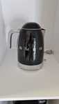 Czajnik Smeg KLF04BLEU 1,7l 2400W Regulacja temperatury CZARNY POŁYSK