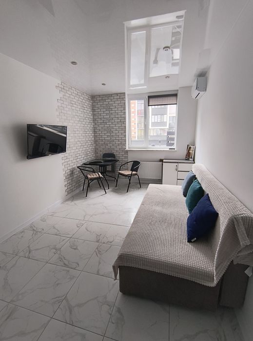 Простора квартира Gray, подобово ЖК Сіті-Парк, новобудова, центр міста