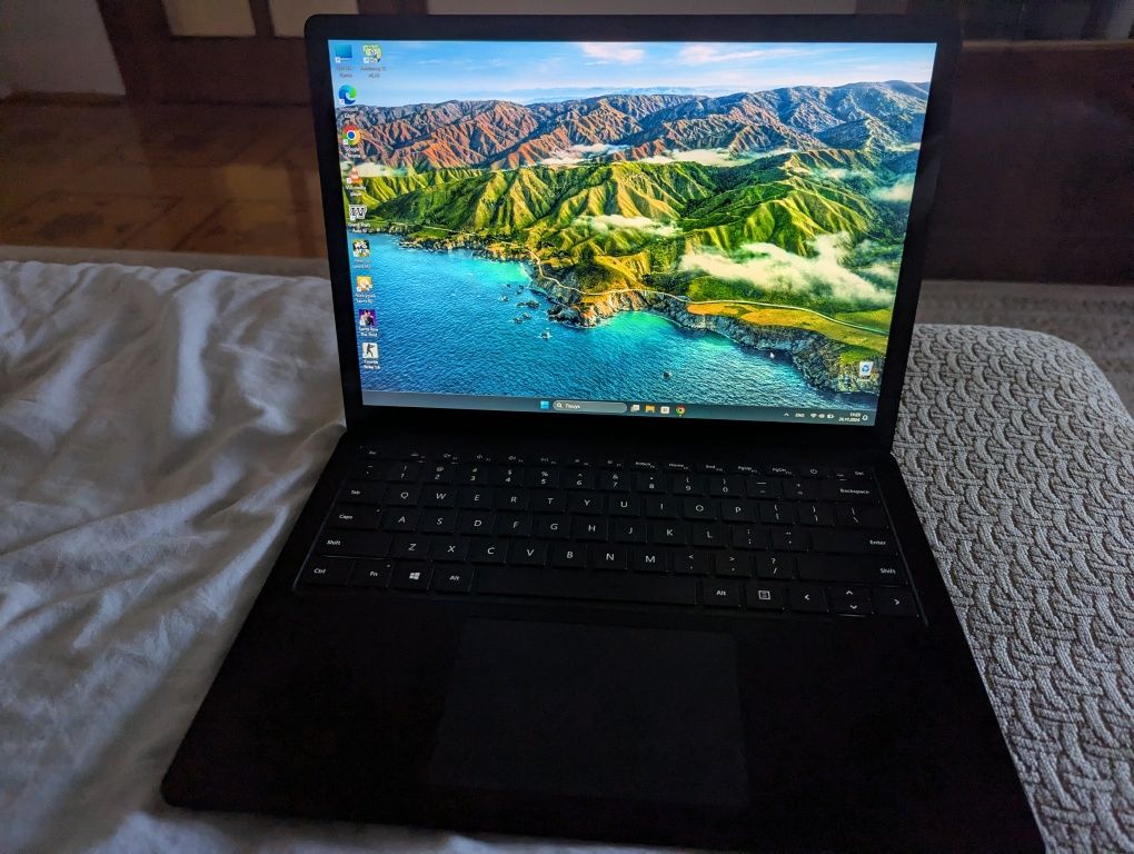 Microsoft laptop 3  8/256 ультрабук бізнес класу
