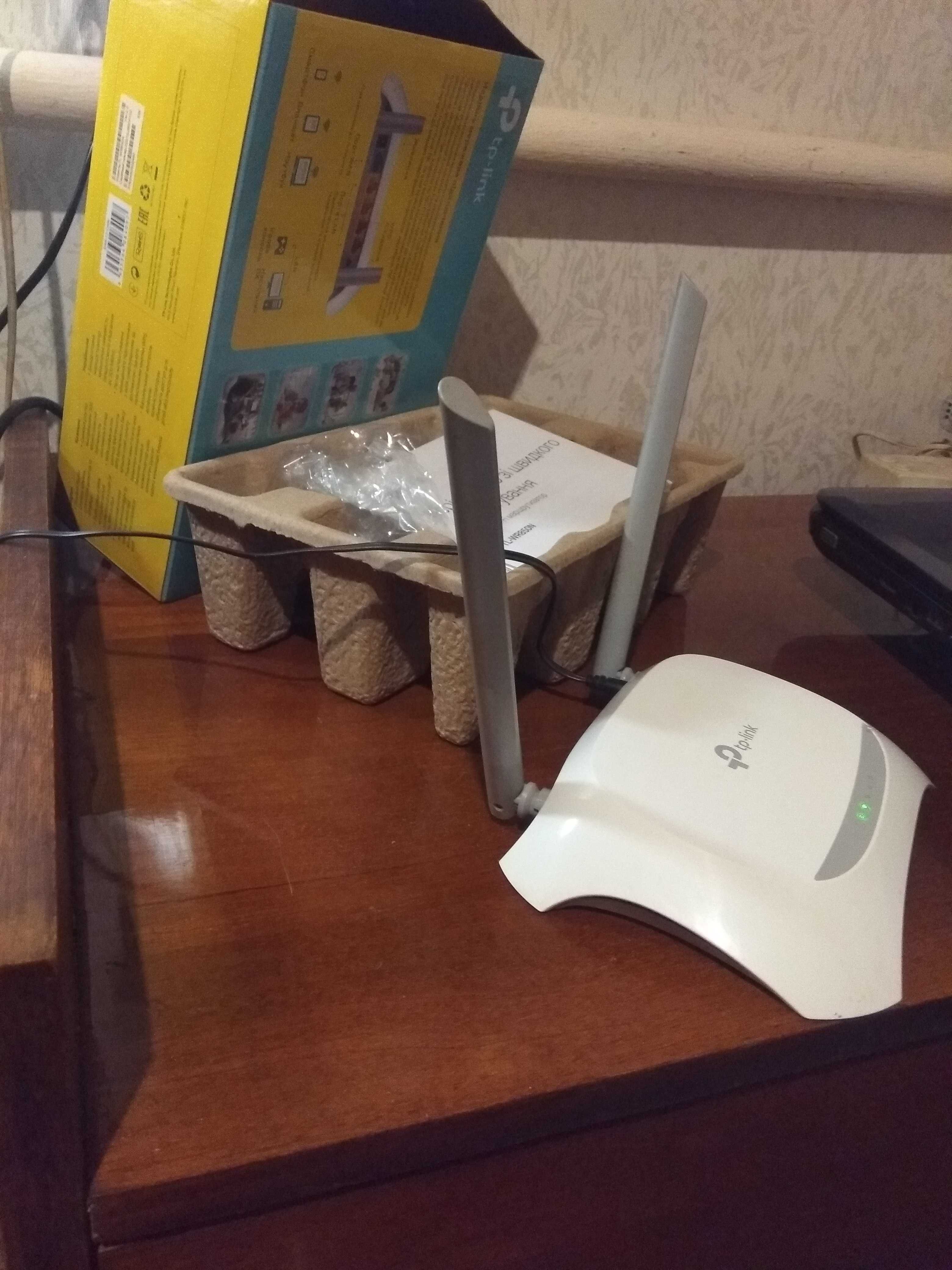 Продаю роутер Tp-Link TL-WR842N  300 Мбит/с и WR940N